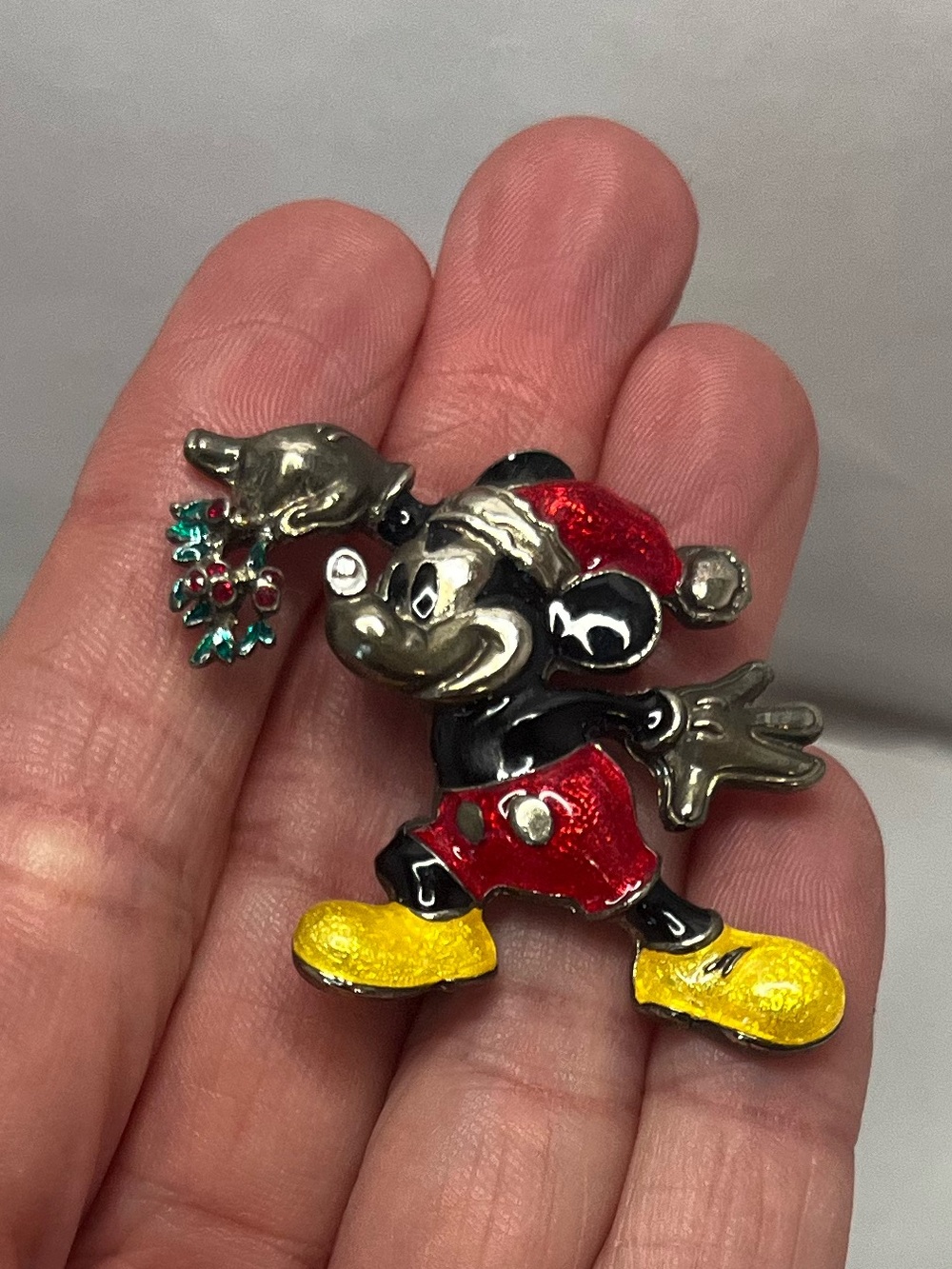 Vintage Mickey Mouse Disney metal Christmas pin brooch